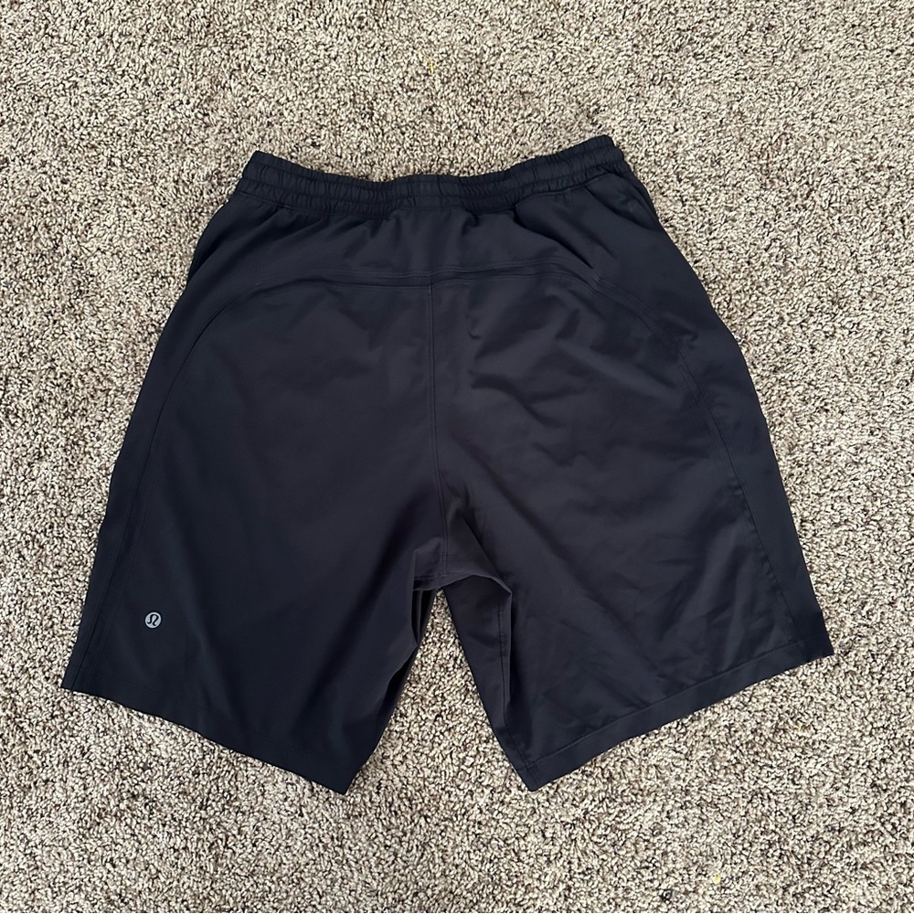 Lululemon Pace Breaker Short 9” Lined Size Medium Black - Picture 2 of 2